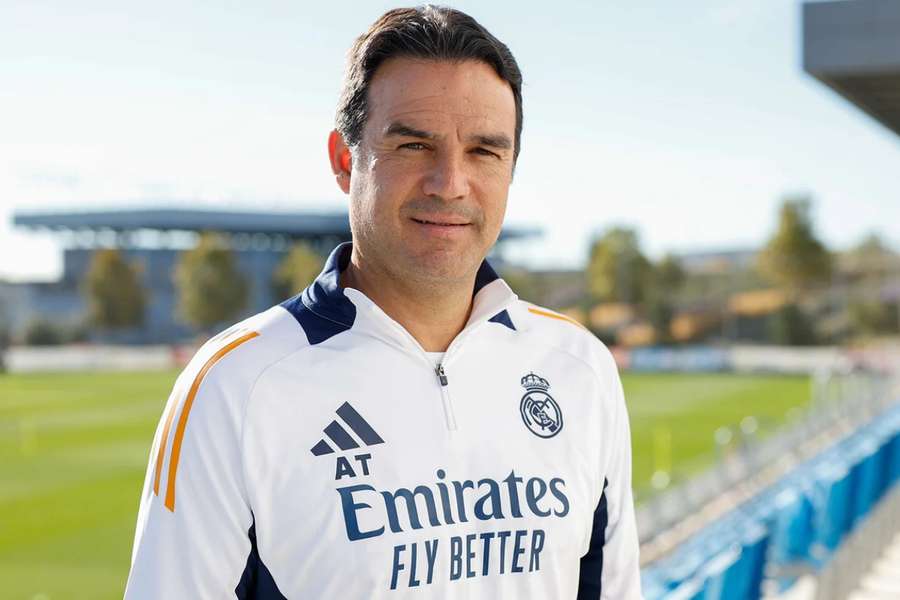Alberto Toril deja de ser el entrenador del Real Madrid Femenino